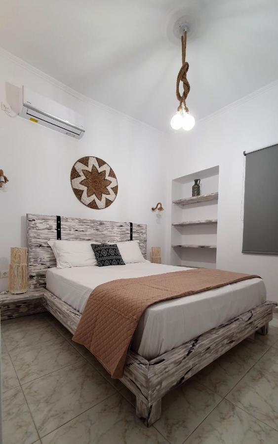 Alexandra'S Boutique House Apartman Triovászalosz Kültér fotó